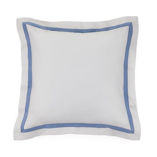 Almofada Cetim 300 Fios Vercelli Trussardi Branco e Azzuro Tirreno 60 x 60 cm