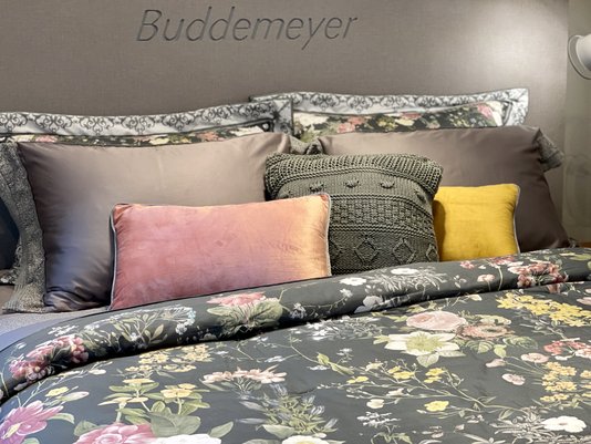 Almofada de Veludo Dana Buddemeyer Luxus Caramelo 30 x 50 cm