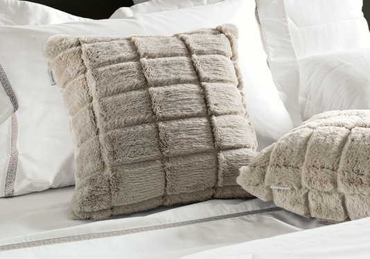 Almofada Murazzi Trussardi Nocciola 40cm X 40cm