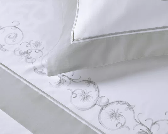 Almofada Salviati 300 Fios Trussardi Estampado 45cm x 45cm