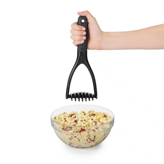 Amassador De Batatas OXO 27 CM