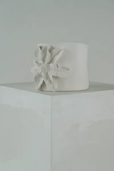 Cachepot Série Orquídea Atelier Le Motif 15 x 19 cm