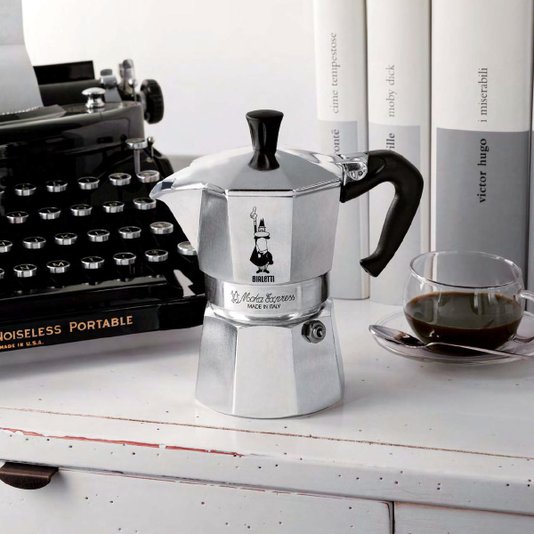 Cafeteria Nuova Moka Express Bialetti 12 Xícaras