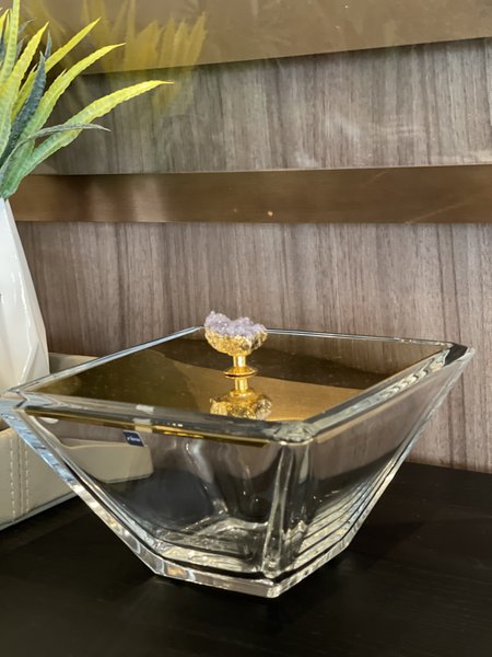 Caixa Riviera Grande Ouro 24K com Pedra Druza 20 x 20 cm