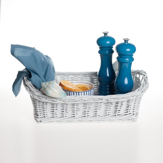 Cesta Retangular Branca em Vime com Concha Sweet Home Decor