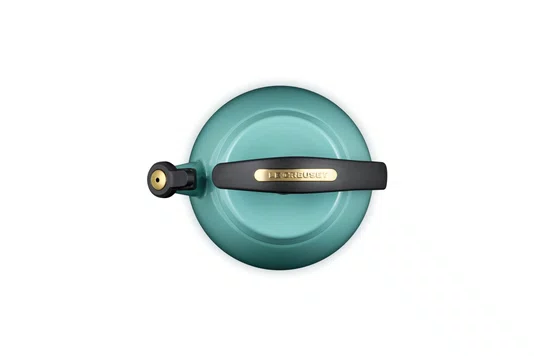 Chaleira com Apito Clochê Le Creuset Bleu Riviera 2,1 Litros