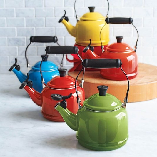 Chaleira Demi Le Creuset Vermelha 1,1 Litros