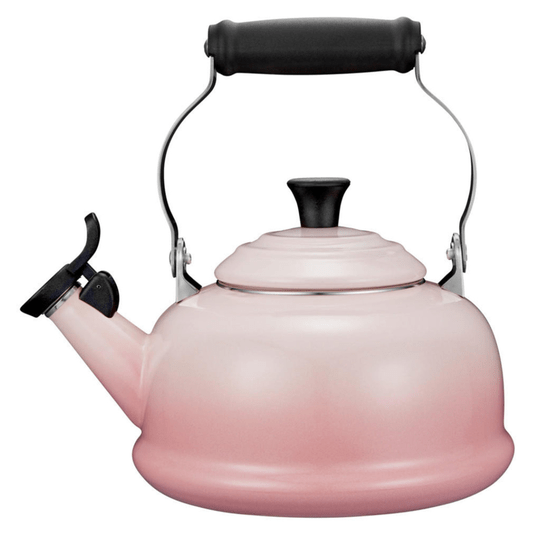 Chaleira Tradicional com Apito Le Creuset Shell Pink 1,6 Litros