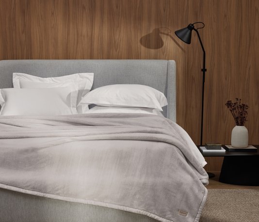 Cobertor Queen Nales Trussardi Cenere 2,40 x 2,60 m