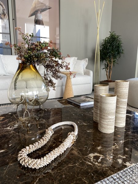 Colar de Mesa Buzio Conchas e Crochet Thay Thay