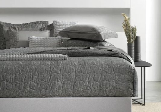 Colcha Queen Arenella 300 Fios Estampado Trussardi 