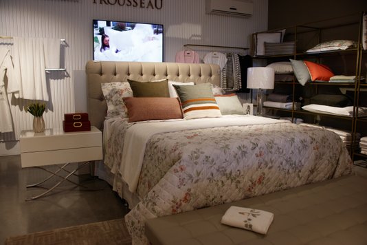 Colcha Queen Giardina 300 Fios Estampado Trussardi