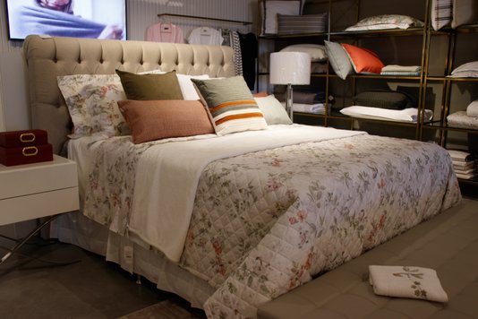 Colcha Queen Giardina 300 Fios Estampado Trussardi