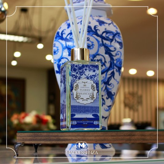 Difusor de Ambiente Flores Brancas Madressenza 250 ml