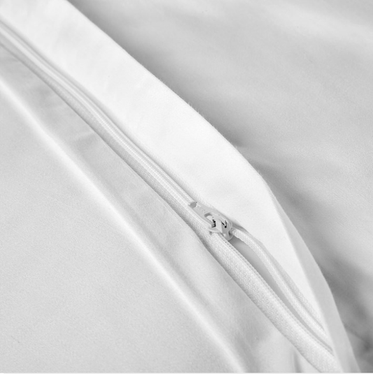 Duvet De Microfibra Queen By The Bed Branco 2,40m X 2,60m