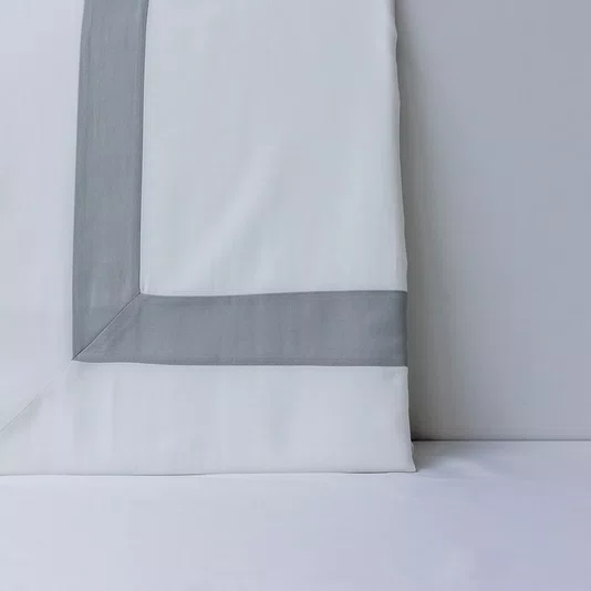 Capa Para Duvet Turin Branco/Cinza Brita Artelassê Queen 300 Fios