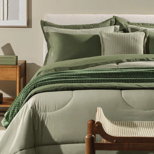 Edredom Casal Tom 200 Fios 2,20 x 2,50 Karsten Verde