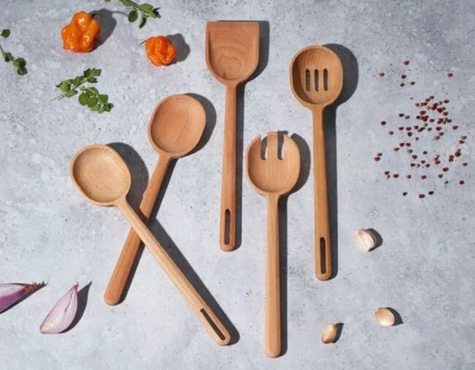 Espátula de Madeira Signature Le Creuset 30 cm