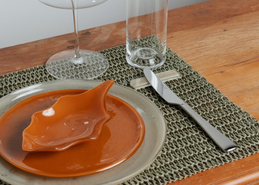 Folha Em Vidro Ocre 20 x 11  cm