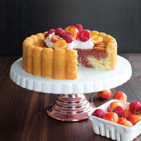 Forma para Bolo Bundt Charlotte Nordic Ware Dourada 20,7 cm