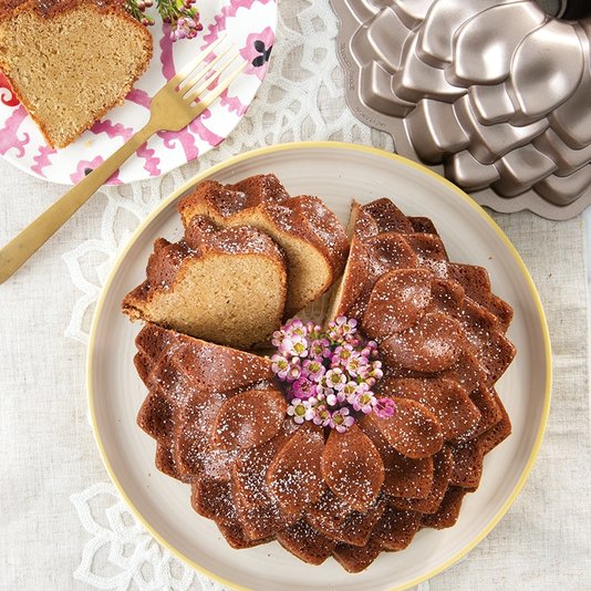 Forma para Bolo Copper Blossom Nordic Ware Marrom Toffee 26,7 cm