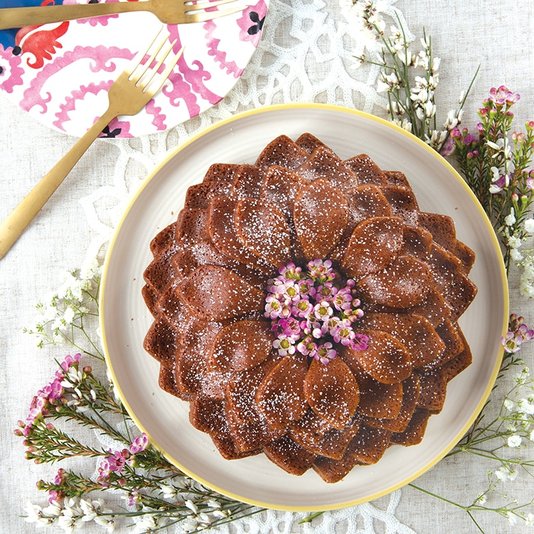 Forma para Bolo Copper Blossom Nordic Ware Marrom Toffee 26,7 cm