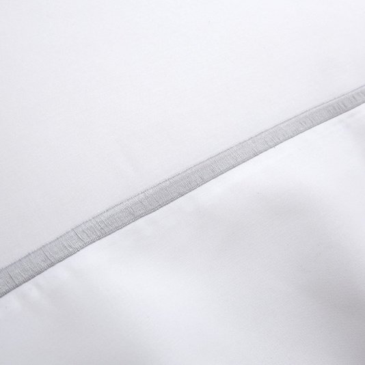 Fronha Athena 500 Fios Yves Delorme Prata 50x75cm