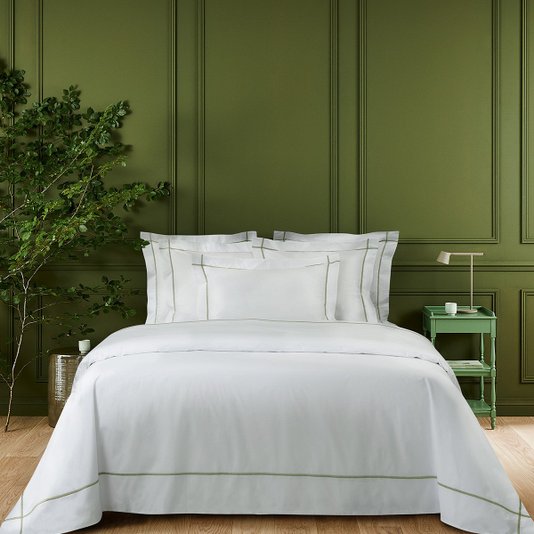 Fronha Athena 500 Fios Yves Delorme Verde Sauge 50x75cm