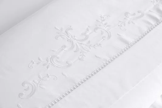 Fronha Siciliano 300 Fios Trussardi Branco 50cm x 70cm