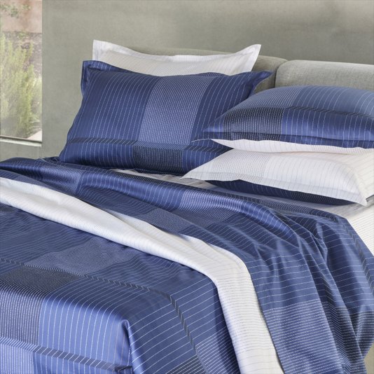 Fronha Tennis Stripes Azul Marinho 300 Fios Hugo Boss Home 65 x 65 cm
