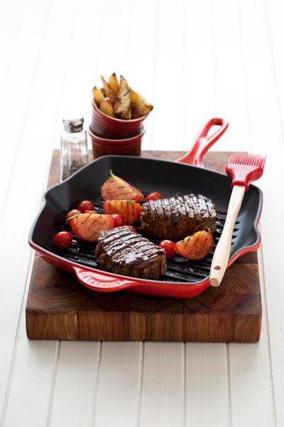 Grelha Quadrada Le Creuset Signature Vermelha 26 cm