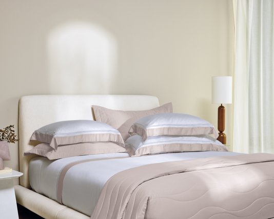 Jogo 02 Fronhas Contessina 300 Fios Trussardi Rose 50 x 70 cm