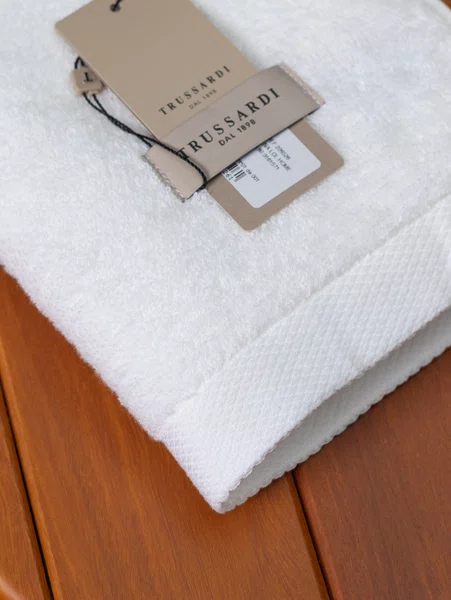 Jogo 2 Peças Banhão e Rosto Modena LCL Home By Trussardi Branco