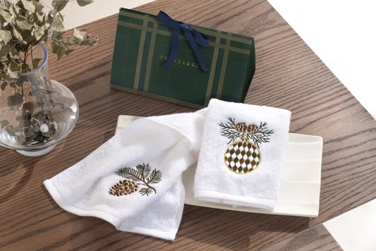Jogo 2 Toalhas de Lavabo Natal Festive Trussardi Branco 30cm x 50cm