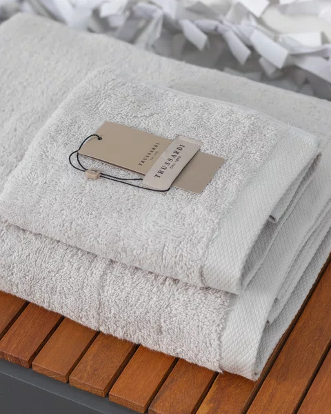 Jogo 5 Peças Banhão e Rosto Modena LCL Home By Trussardi Branco e Gelo