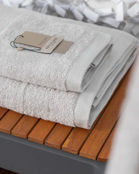 Jogo 5 Peças Banhão e Rosto Modena LCL Home By Trussardi Branco e Gelo