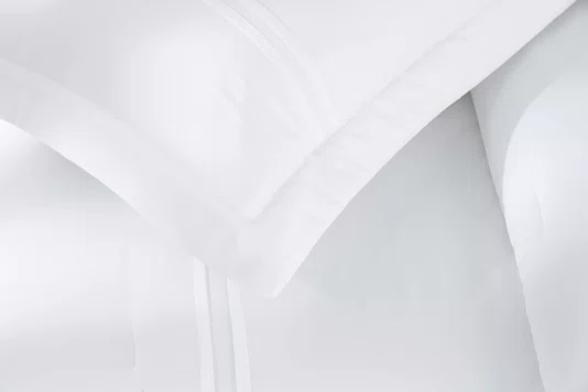 Jogo Cama Queen Naxos 400 Fios Trussardi Branco 240cm x 280cm