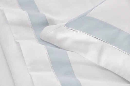 Jogo Cama Queen Rivus Algodão e Linho Trussardi Branco e Azul 240cm x 250cm