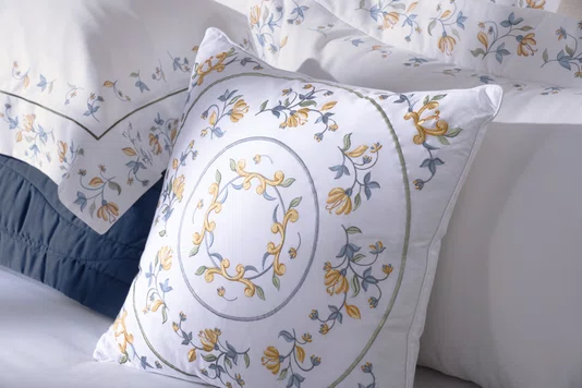 Jogo Cama Super King Taormina 300 Fios Trussardi Estampado 280cm x 280cm