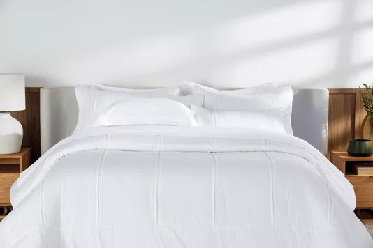 Jogo Colcha Super King Naxos 400 Fios Trussardi Branco 310cm x 280cm