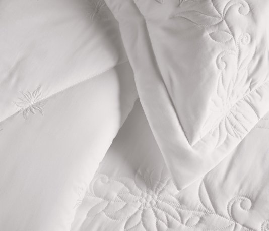 Jogo De Cama Queen Edelweiss 300 Fios Trussardi Branco/Branco