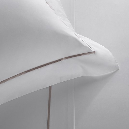 Jogo de Cama Queen Nilo 500 Fios Buddemeyer Luxus Branco e Rosa 2,40 x 2,80 m