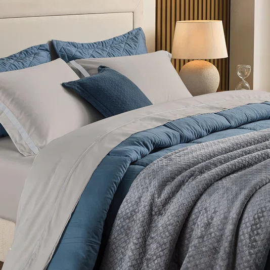 Jogo de Cama Super King Lara 300 Fios Karsten Prata/Branco 2,90 x 2,60 m