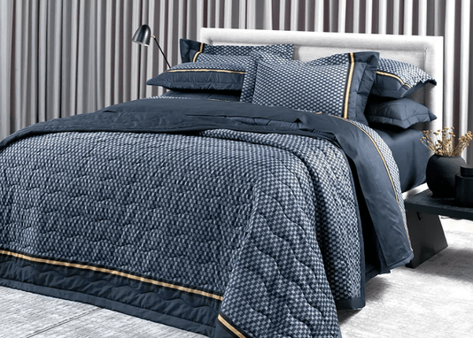 Jogo De Cama Super King Martino 300 Fios Trussardi Estampado