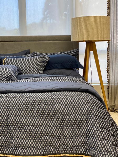 Jogo De Cama Super King Martino 300 Fios Trussardi Estampado
