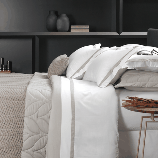 Jogo de Cama Super King Vercelli 300 Fios Trussardi Branco e Marmo 2,80 X 2,60 m