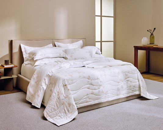Jogo De Colcha Queen Vigneto 300 Fios Trussardi 2,60 x 2,80 m
