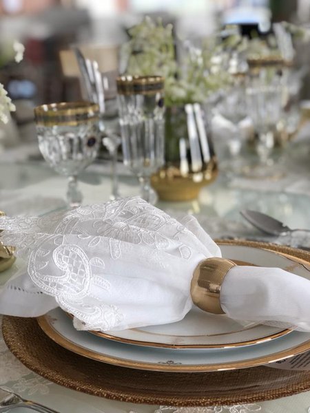 Jogo de Jantar 18 Peças Buckingham Gold Noritake Branco e Ouro