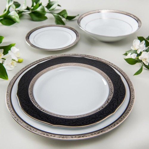 Jogo de Jantar 18 Peças Regent Platinum Noritake Preto e Prata