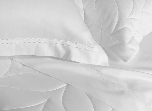 Kit 2 Fronhas Galieno 300 Fios Trussardi Branco 50 x 70